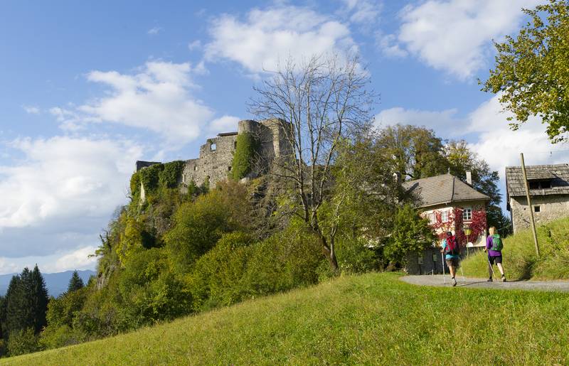 Alpe Adria Trail - Burgruine Finkenstein