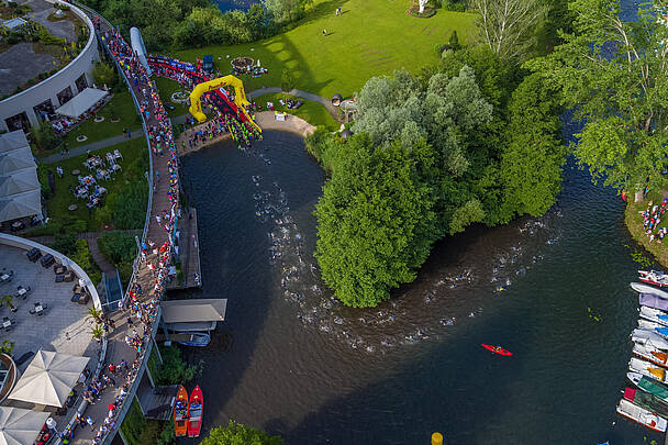 Ironman Schwimmausstieg Lendkanal