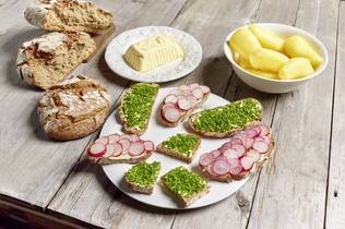 Schnittlauchbrot und Butterkartoffeln Johannes Puch