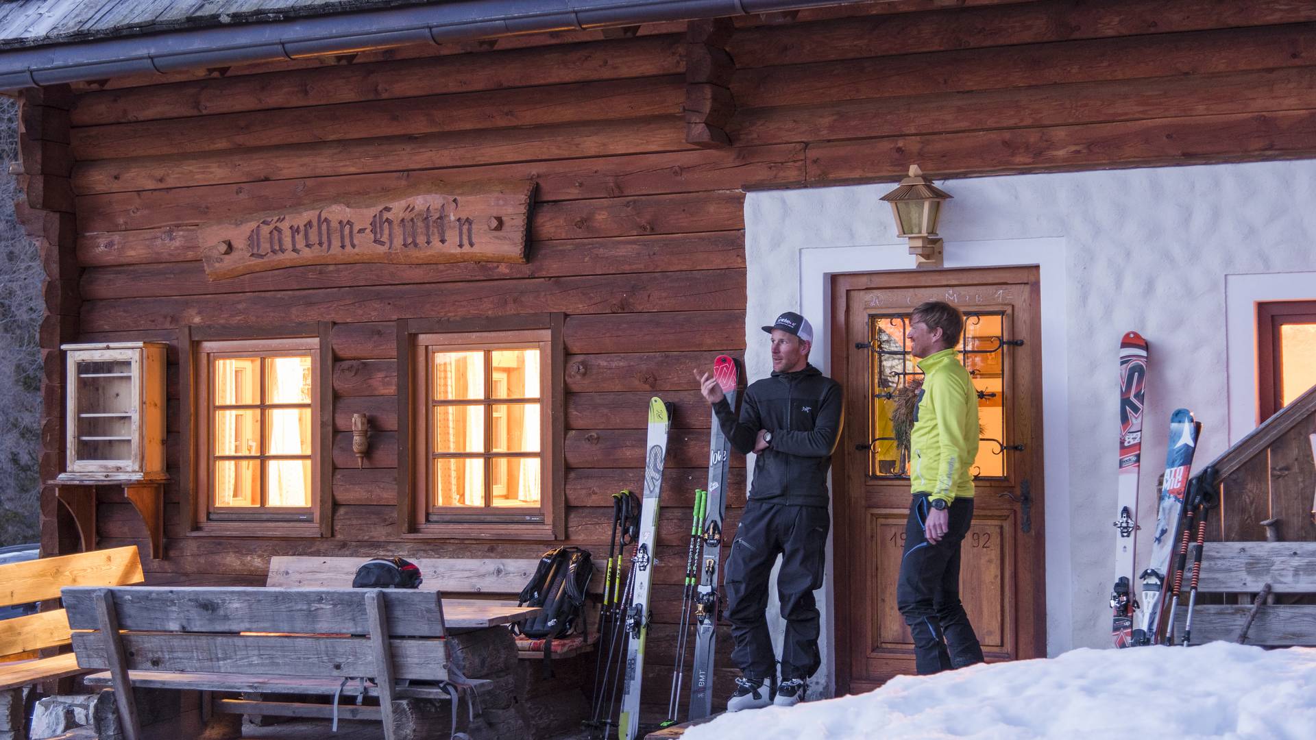 <p>Lärchenhütte im Winter bei der Nockberge-Trail Skidurchquerung</p>