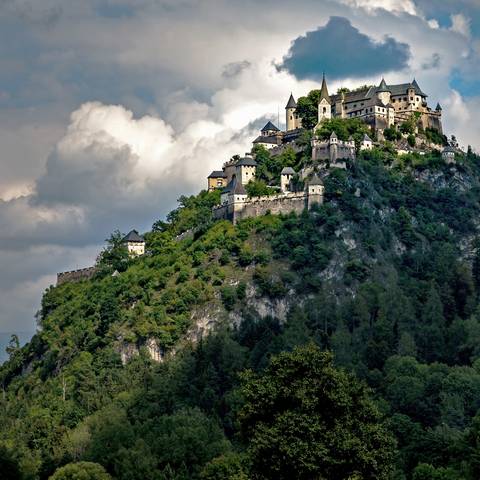 <p>Burgen und Schlösser in Kärnten, Burg Hochosterwitz</p>