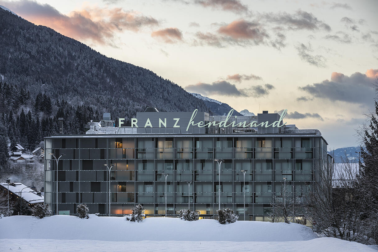 FRANZ ferdinand Mountain Resort Nassfeld_Hotel im Schnee FRANZ ferdinand Mountain Resort Nassfeld_Hotel im Schnee